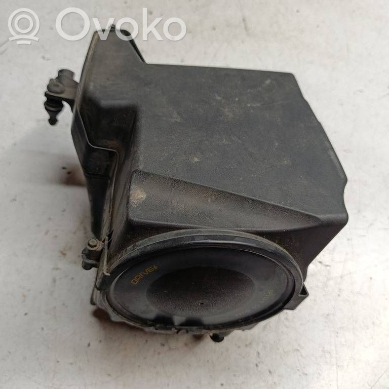 Volvo V40 Air filter box 