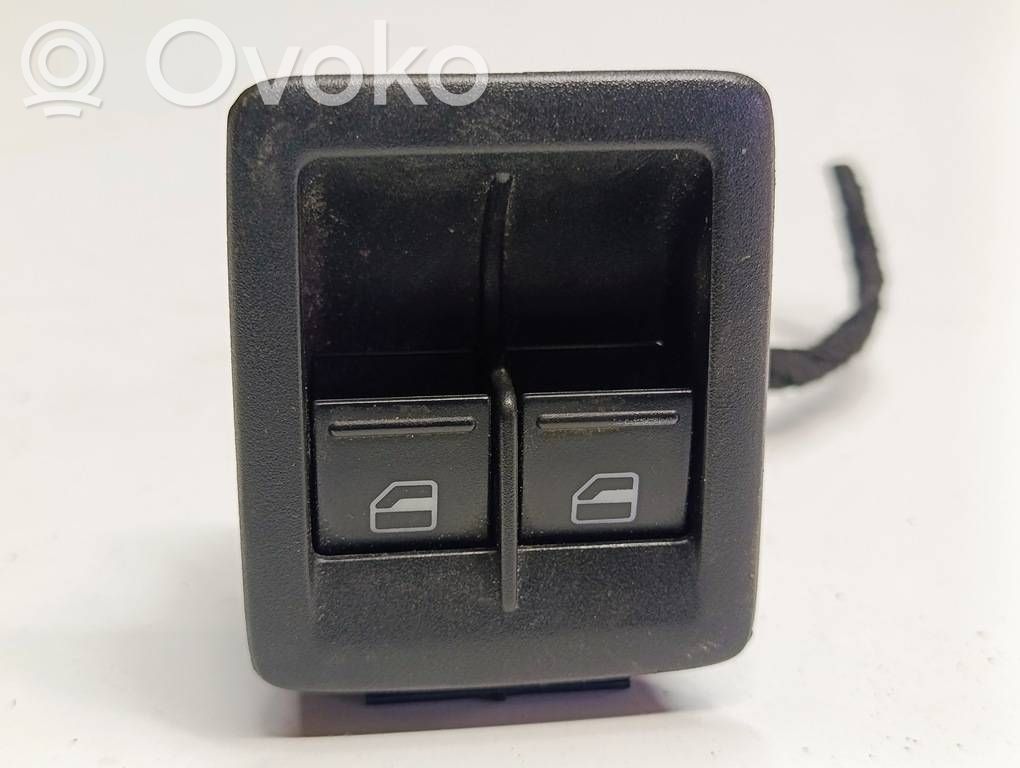 Volkswagen Scirocco Electric window control switch 
