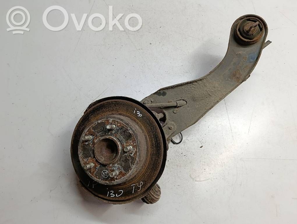 Hyundai i30 Rear wheel hub 