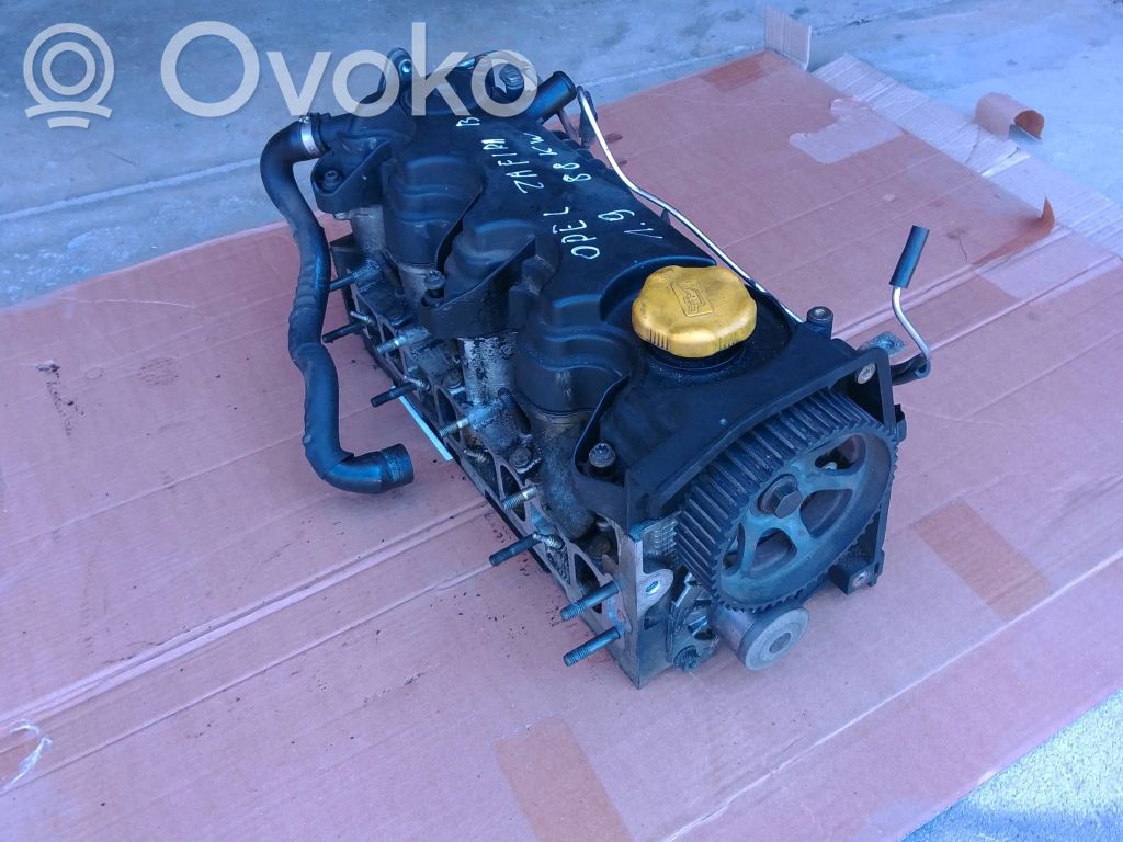 Opel Zafira B Engine head 