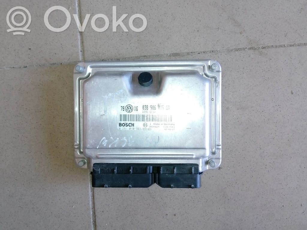 Volkswagen PASSAT B5.5 Engine control unit/module 