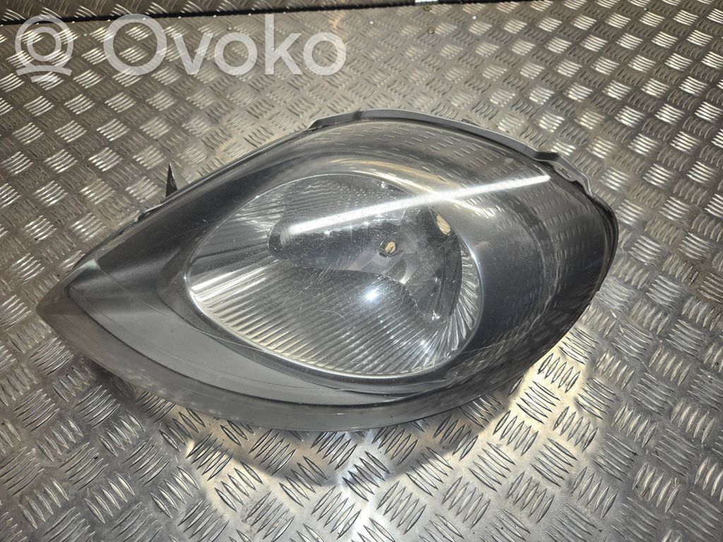 Opel Vivaro Headlight/headlamp 