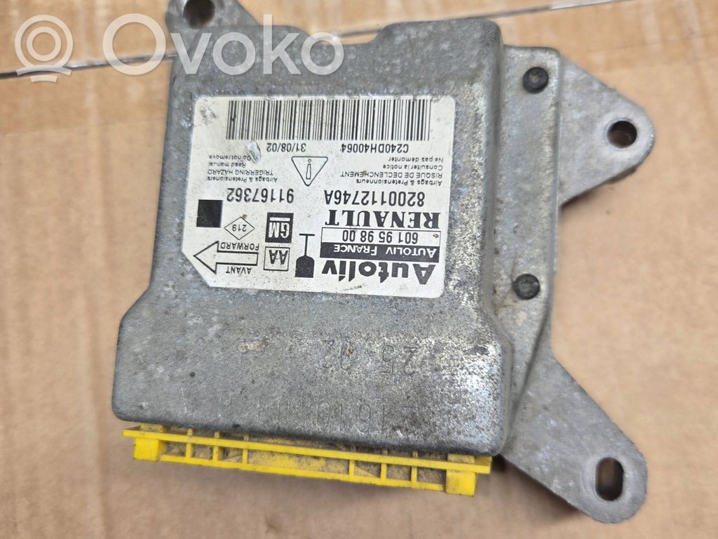 Opel Vivaro Airbag control unit/module 