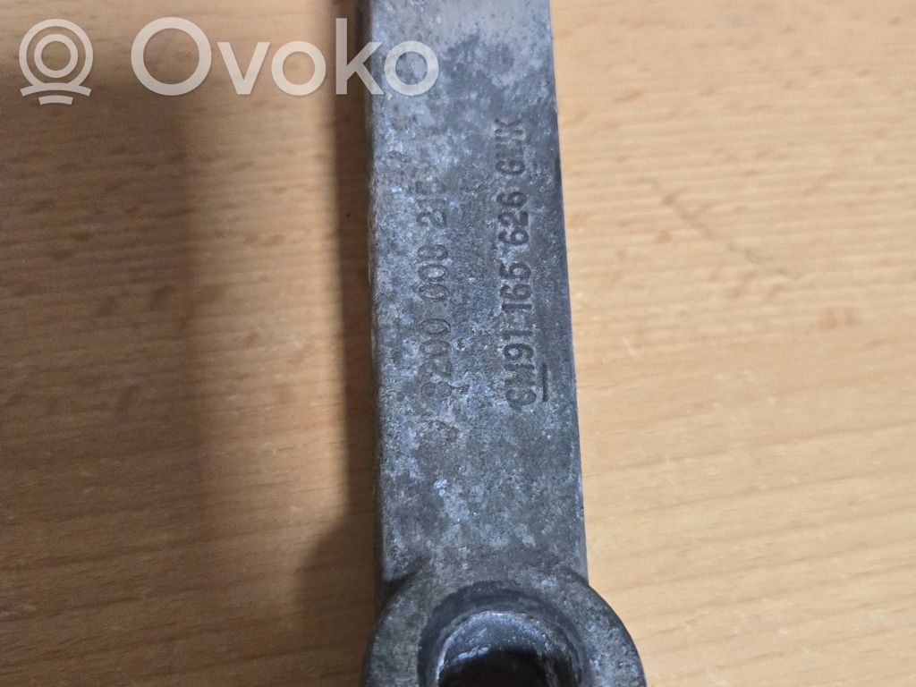Opel Vivaro Engine mounting bracket 