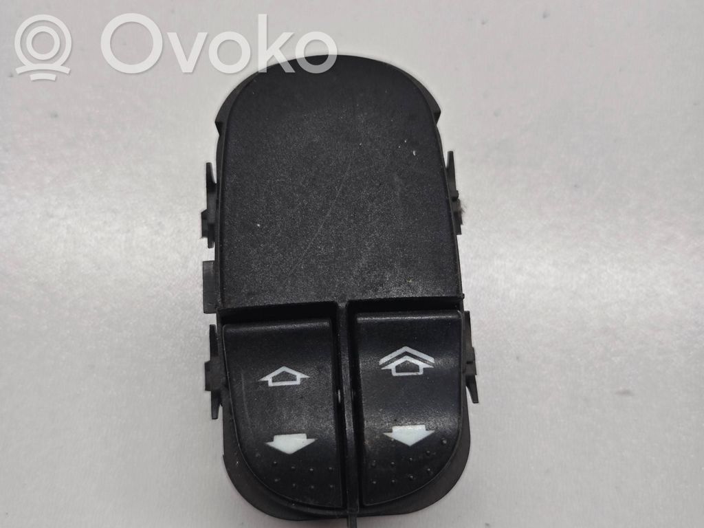 Ford Focus Electric window control switch 