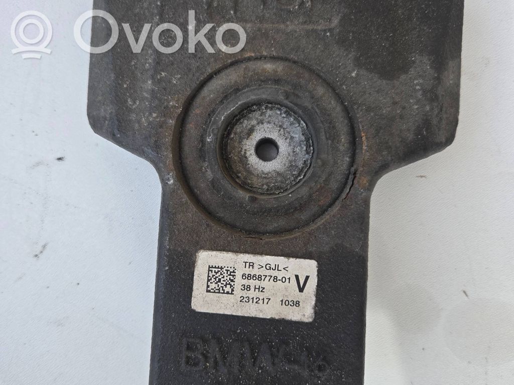 Rear differential/diff mount bracket   6868778