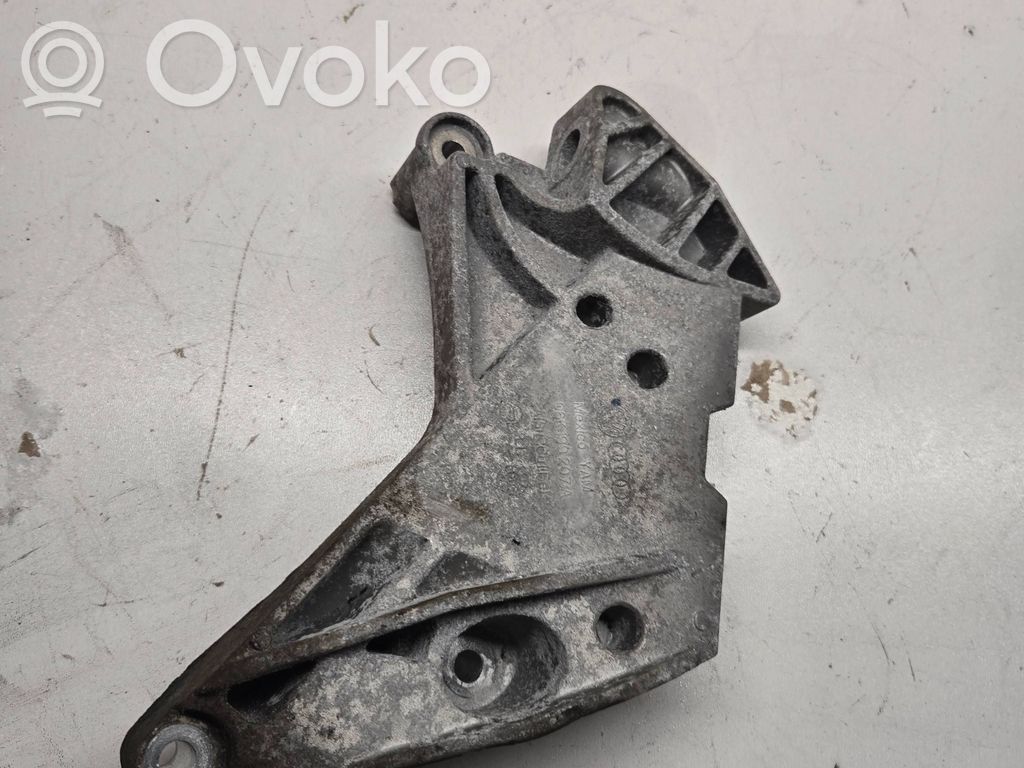 Volkswagen Tiguan Allspace Engine mounting bracket 