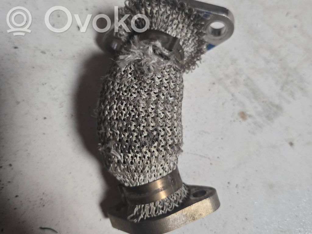 Audi A6 S6 C6 4F Caurulīte (-es) / šļūtene (-es) 