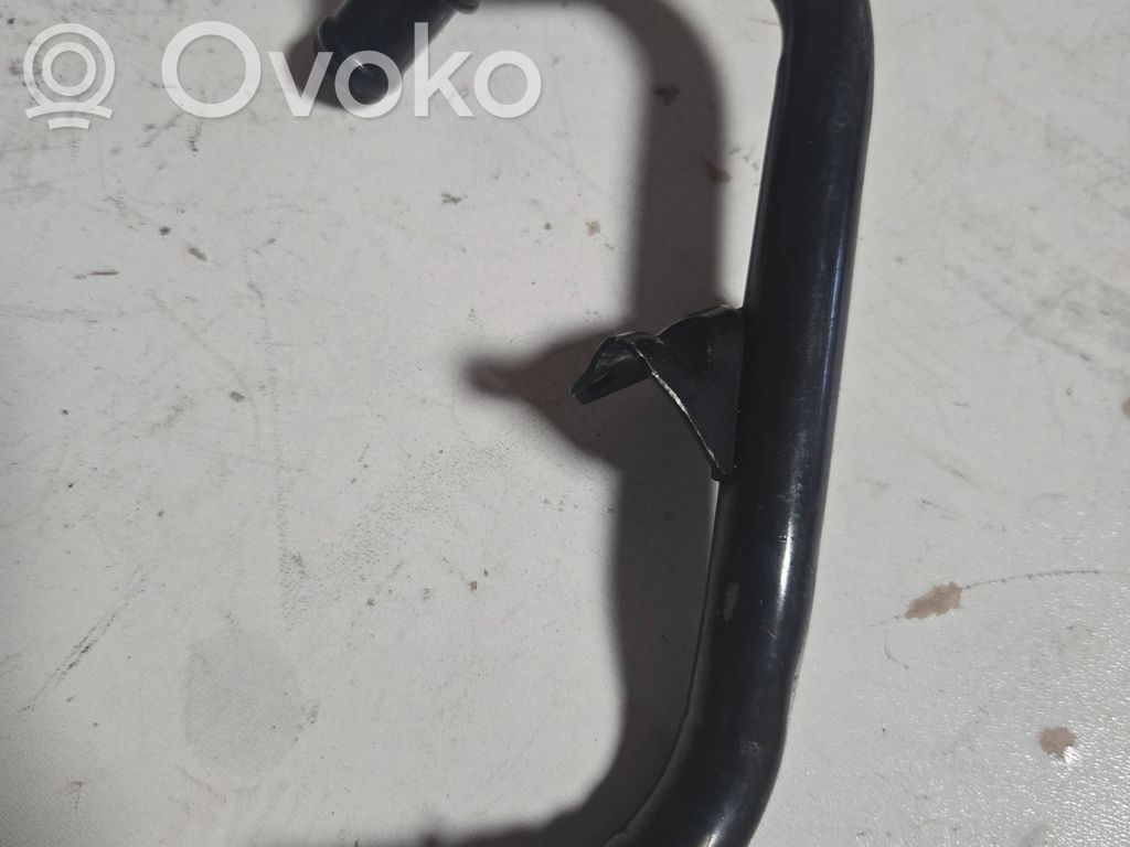 Audi A6 S6 C6 4F Engine coolant pipe/hose 