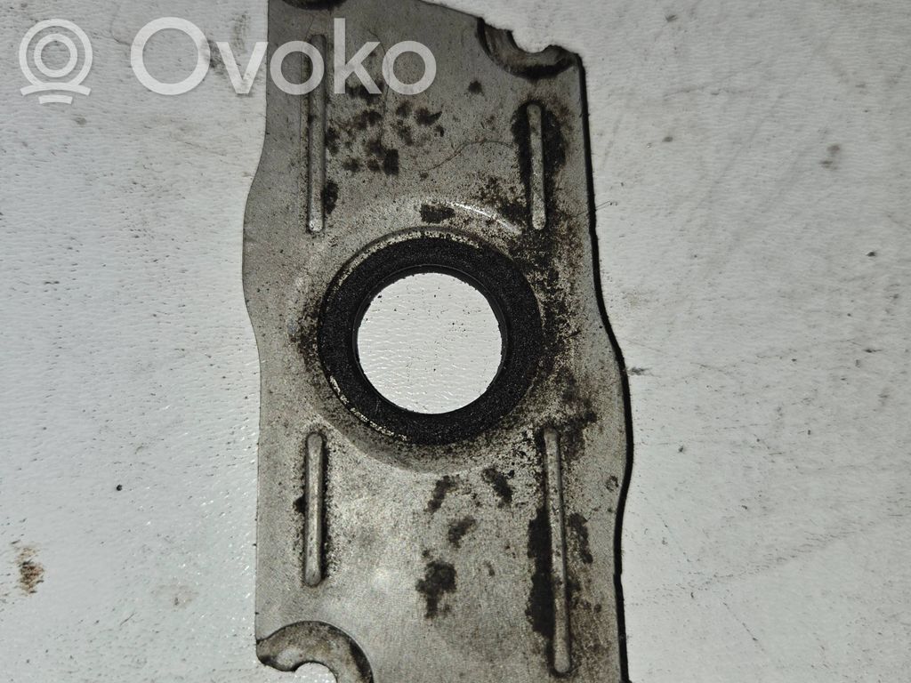 Audi A6 S6 C6 4F Sprauslas turētājs/pleciņš 