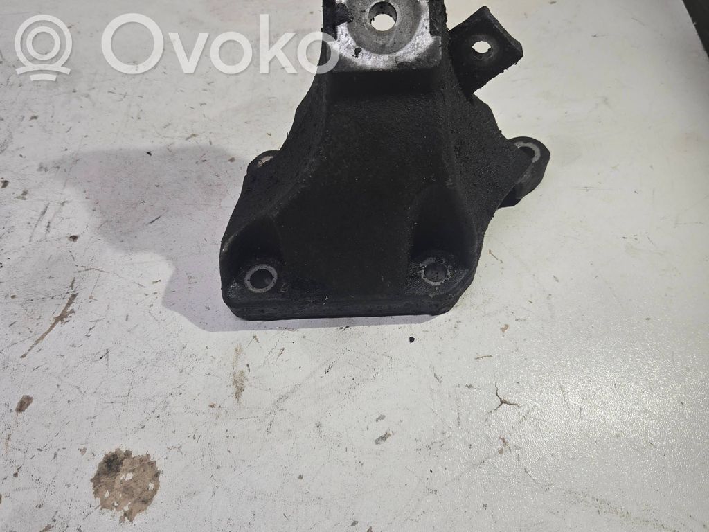 Audi A6 S6 C6 4F Engine mounting bracket 