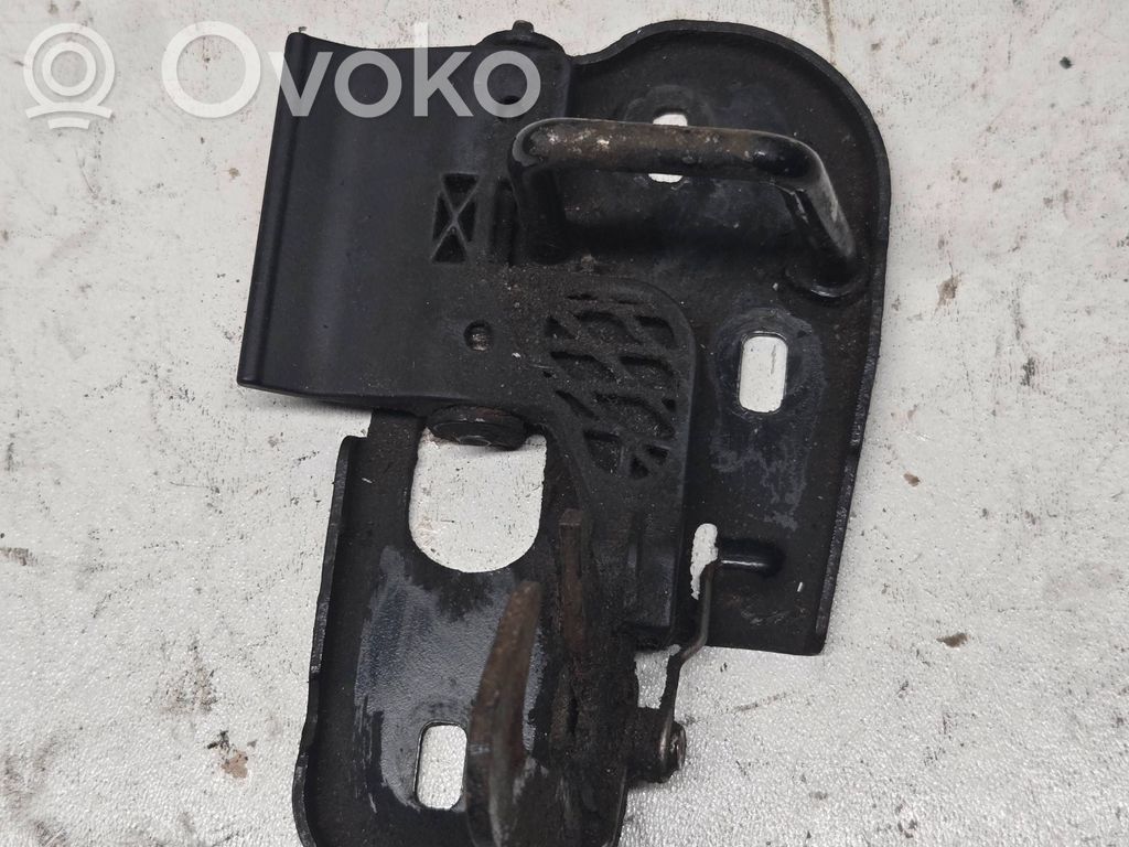 Volkswagen Caddy Rygiel / Zaczep zamka pokrywy przedniej / maski silnika 