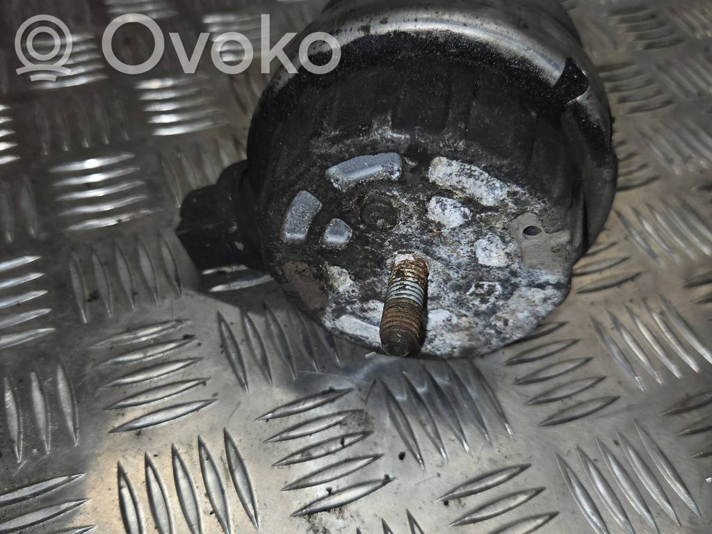 Audi A6 S6 C6 4F Engine mount bracket 