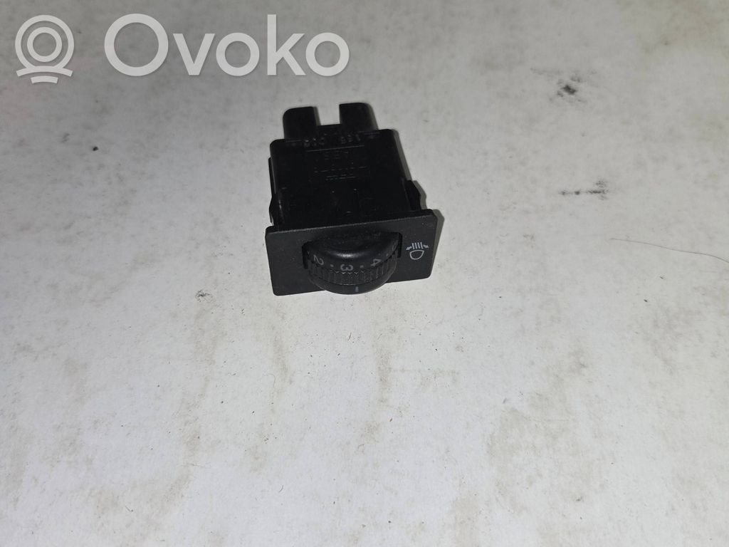 Headlight level height control switch