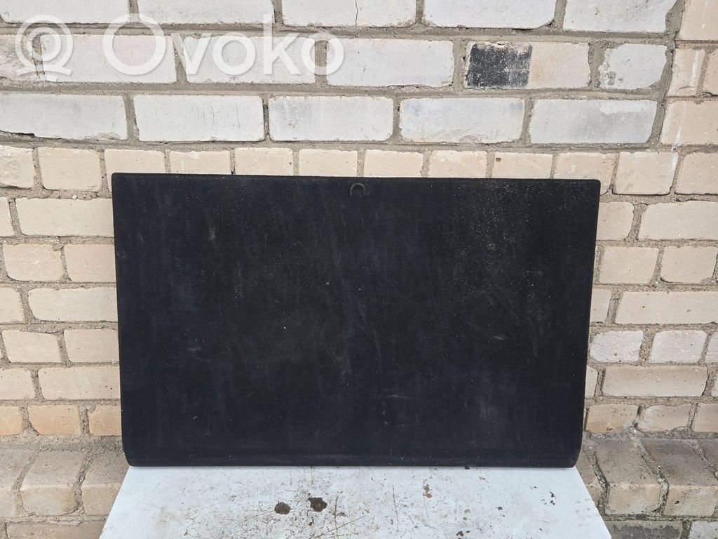 Toyota Corolla Verso E121 Mochetă portbagaj 