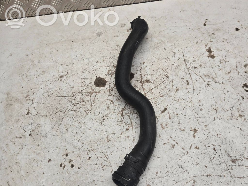 Audi A4 S4 B9 Engine coolant pipe/hose 