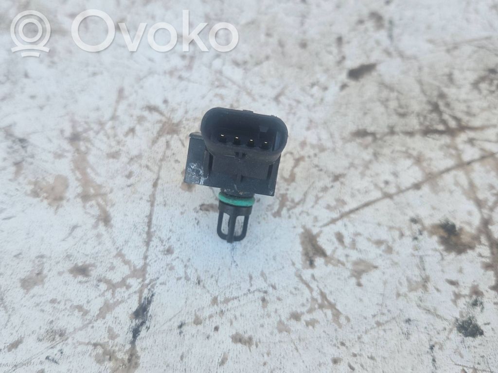 Czujnik ciśnienia powietrza   038906051R