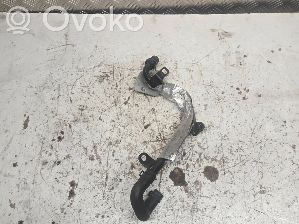Audi A4 S4 B9 Engine coolant pipe/hose 