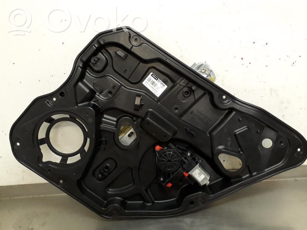 Volvo V60 Elektryczny podnośnik szyby drzwi tylnych 