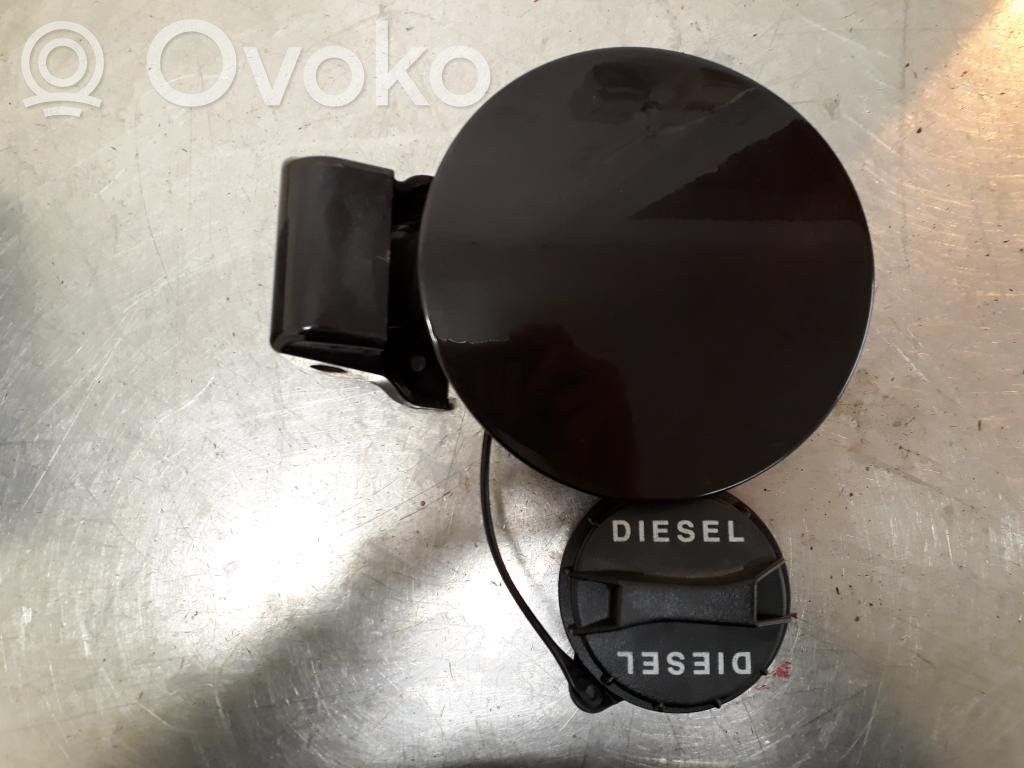 KIA Venga Fuel tank cap lock