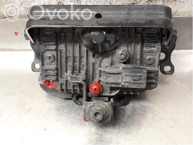 Toyota Prius+ (ZVW40) Sensor de radar Distronic