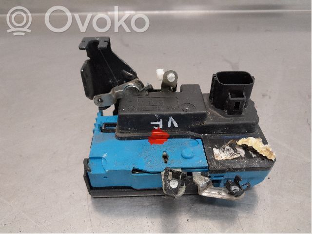 Volvo V70 Etuoven lukko 