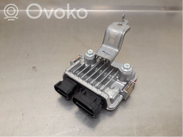 Toyota Yaris XP210 Unitate/modul comandă pompă injecție combustibil 