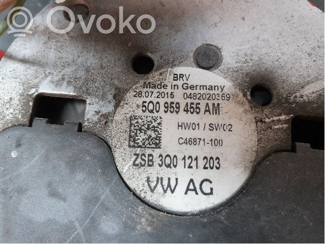 Volkswagen PASSAT B8 Elektryczny wentylator chłodnicy 