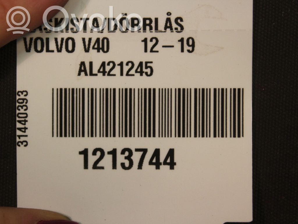 Volvo V40 Etuoven lukko 