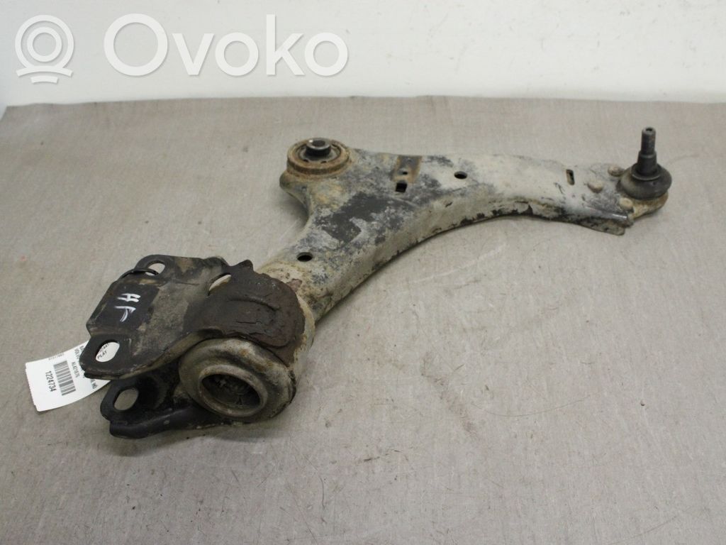Volvo S60 Basculă inferioară față 