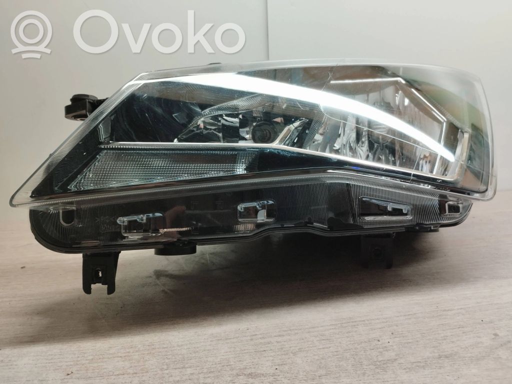 Scheinwerfer   576941005A,W900126949