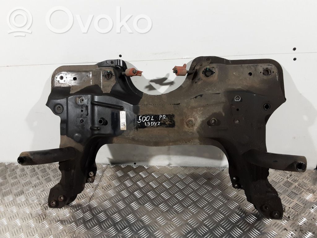 Fiat 500L Front subframe 