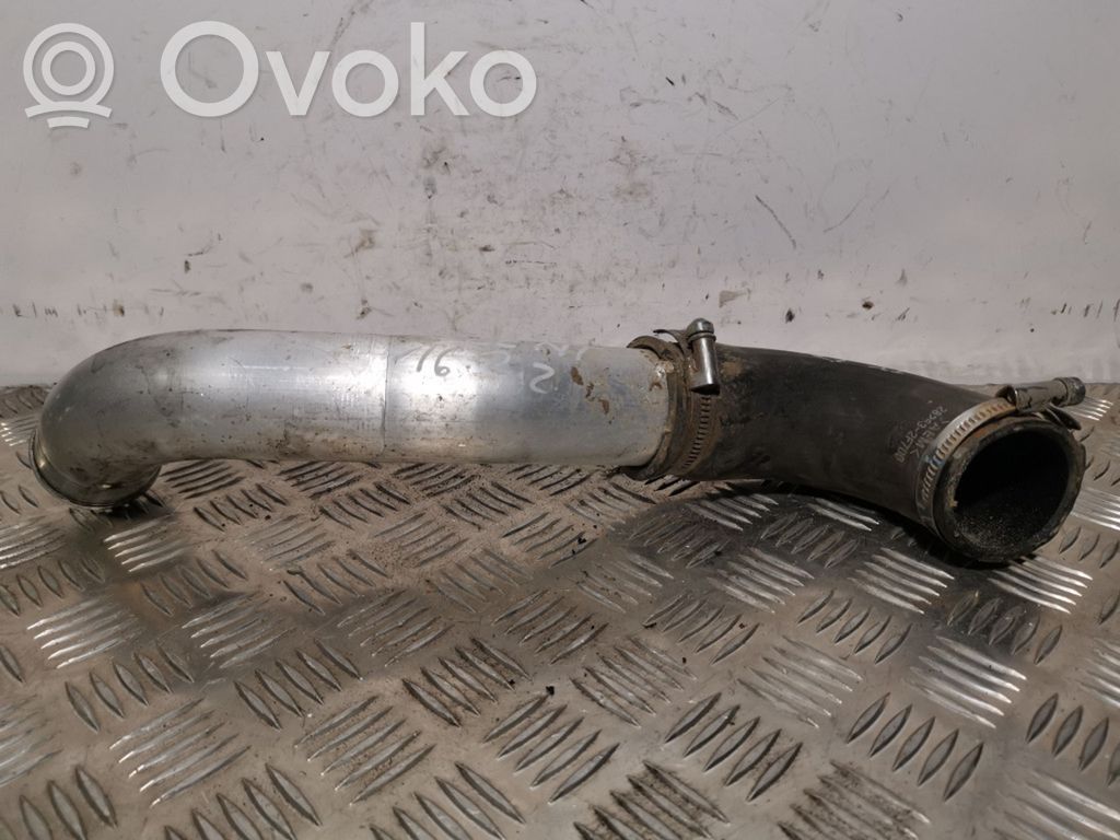 KIA Sorento Turbo air intake inlet pipe/hose 