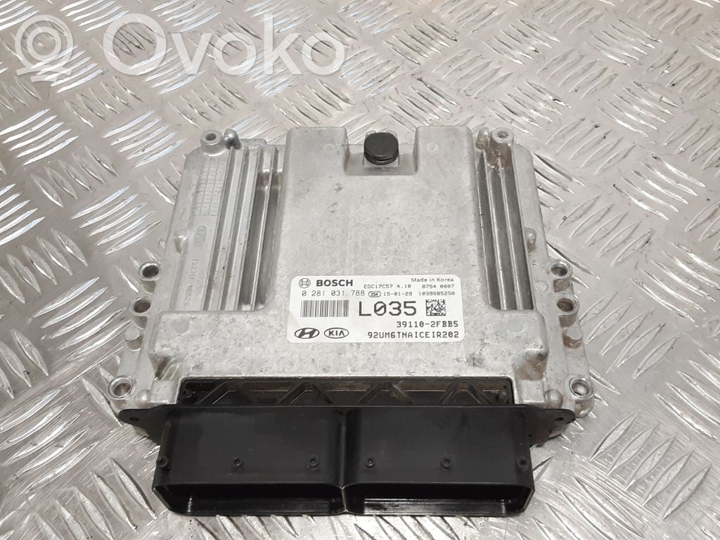 KIA Sorento Engine control unit/module 