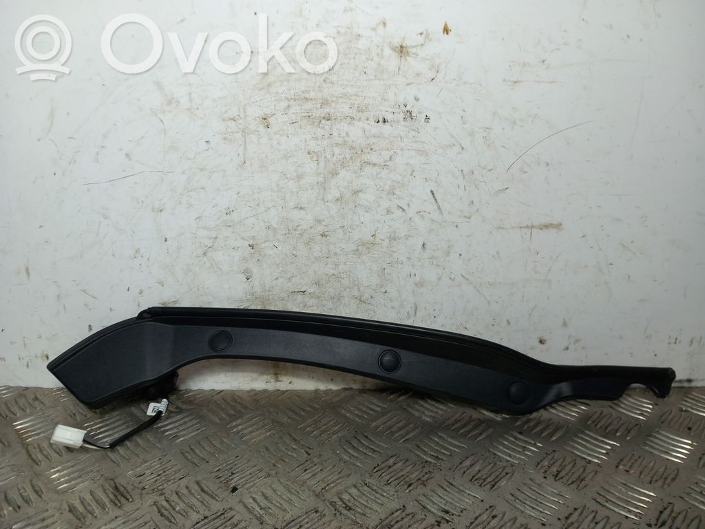 KIA Sorento Moldura de la puerta trasera 