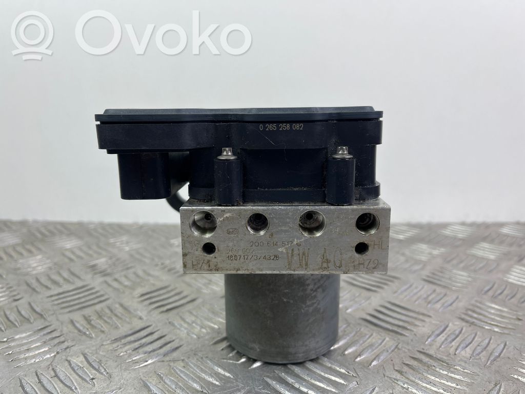 Seat Arona ABS Blokas 