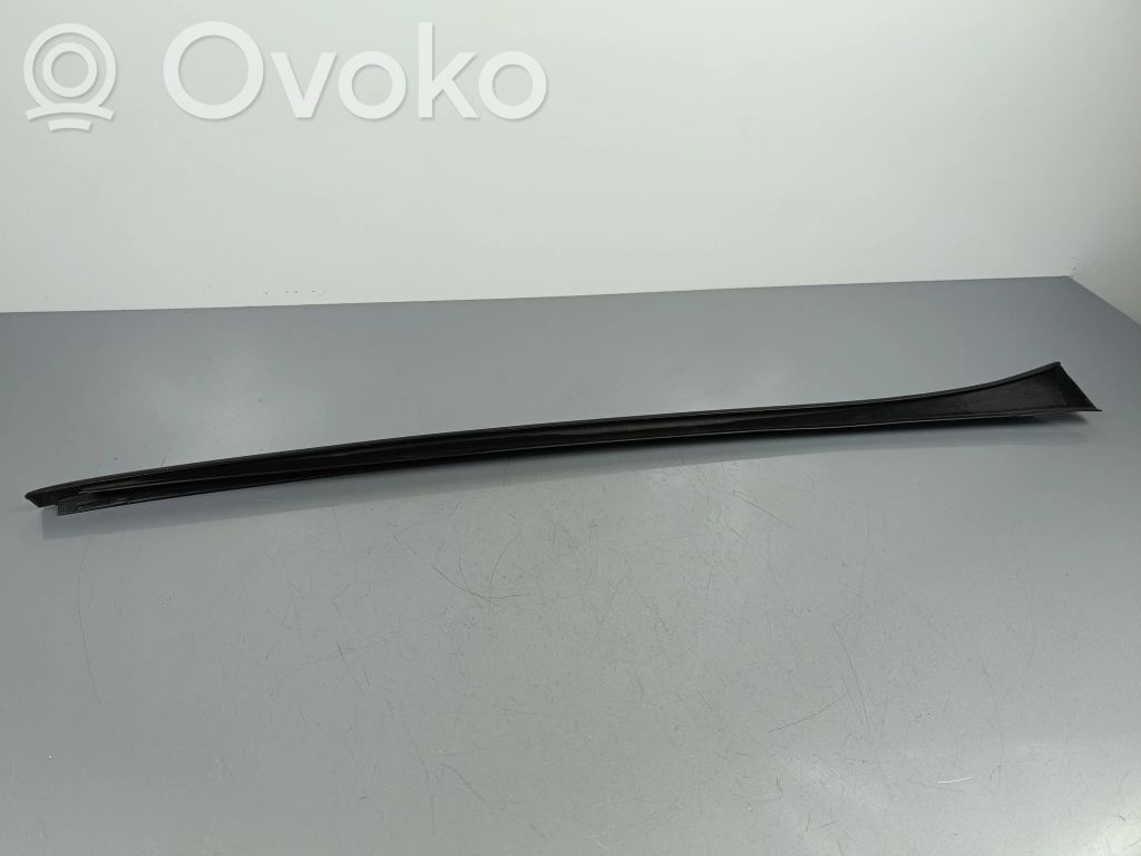Cupra Formentor Windshield trim 