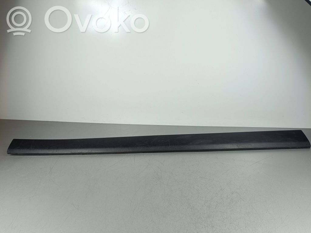 Jeep Grand Cherokee WL Rear door trim (molding) 
