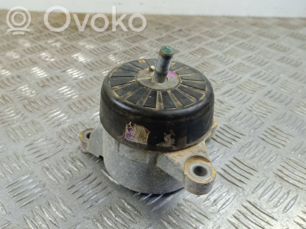 KIA Stinger Engine mount bracket 
