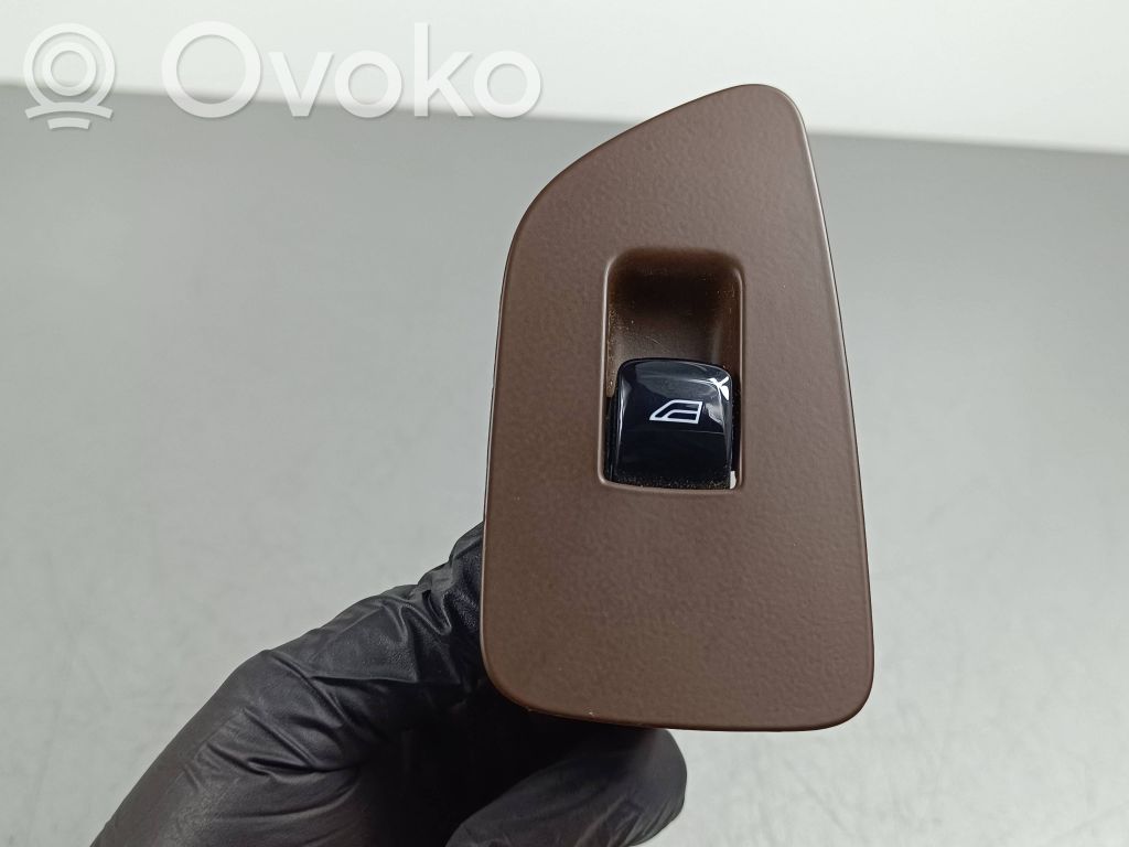 Volvo XC90 Electric window control switch 