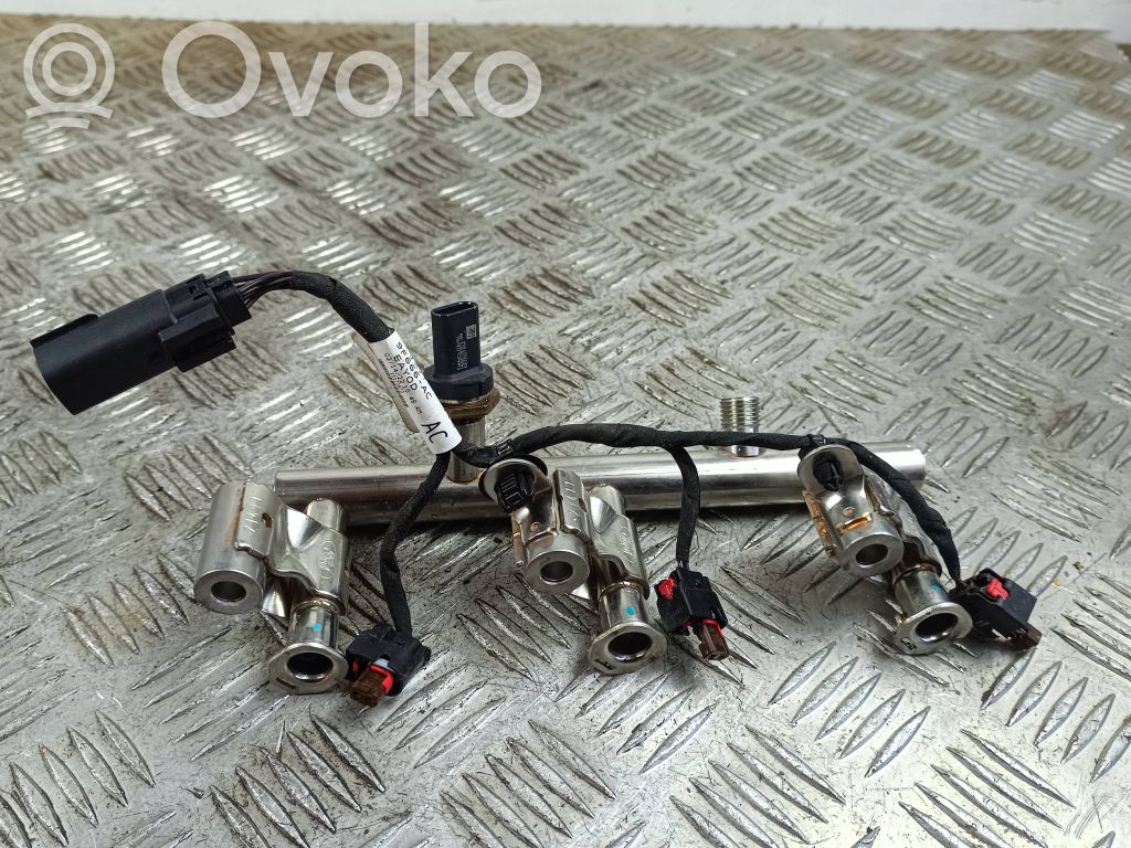 Ford Escape IV Listwa wtryskowa 