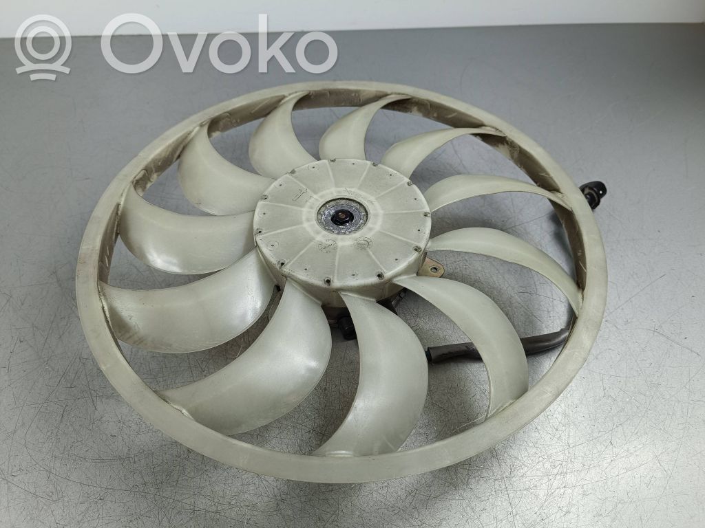 Mitsubishi Outlander Elektrisks radiatoru ventilators 