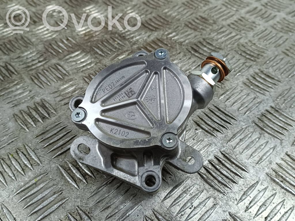 Vacuum pump   211209