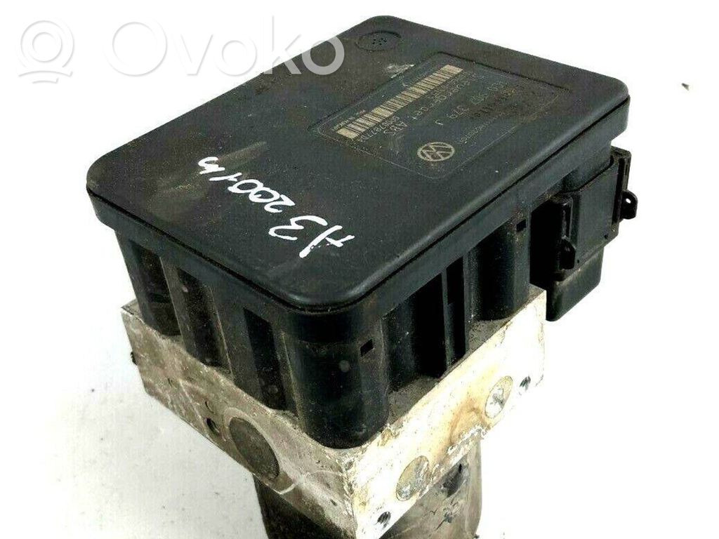 Audi A3 S3 8L ABS bloks 