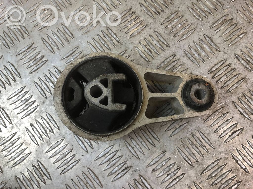 Mini One - Cooper Coupe R56 Engine mount bracket 