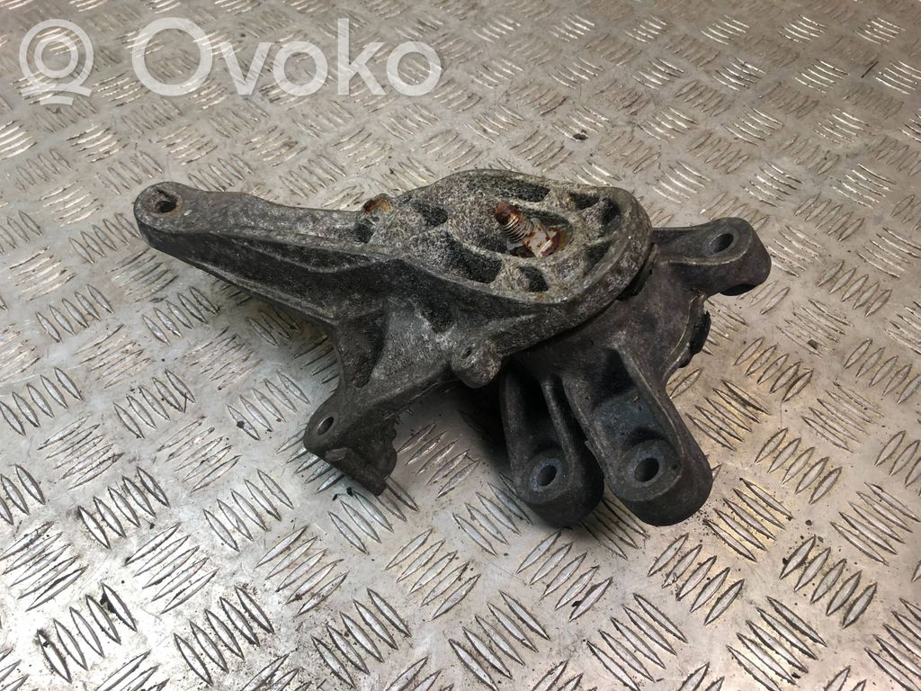 Mini One - Cooper Coupe R56 Gearbox mounting bracket 