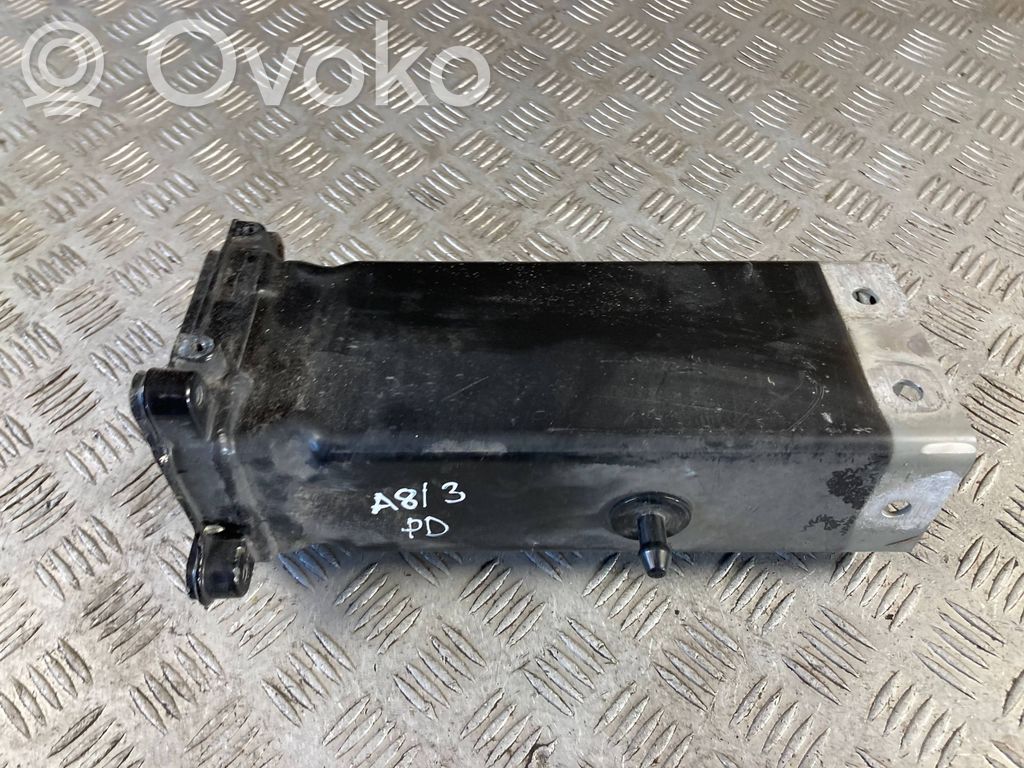 Audi A8 S8 D4 4H Laikiklis radiatorių panelės (televizoriaus) 