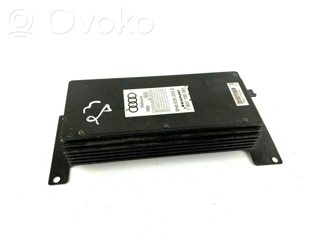 Audi A4 S4 B7 8E 8H Wzmacniacz audio 