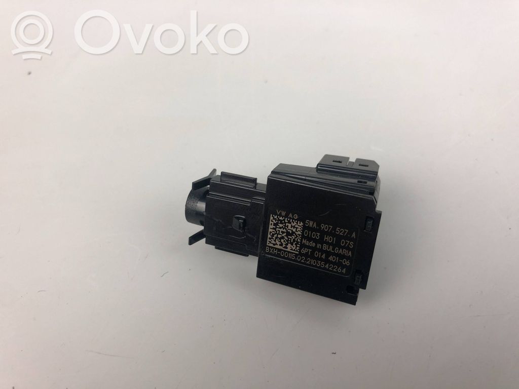 Audi A3 8Y Oil temperature sensor 
