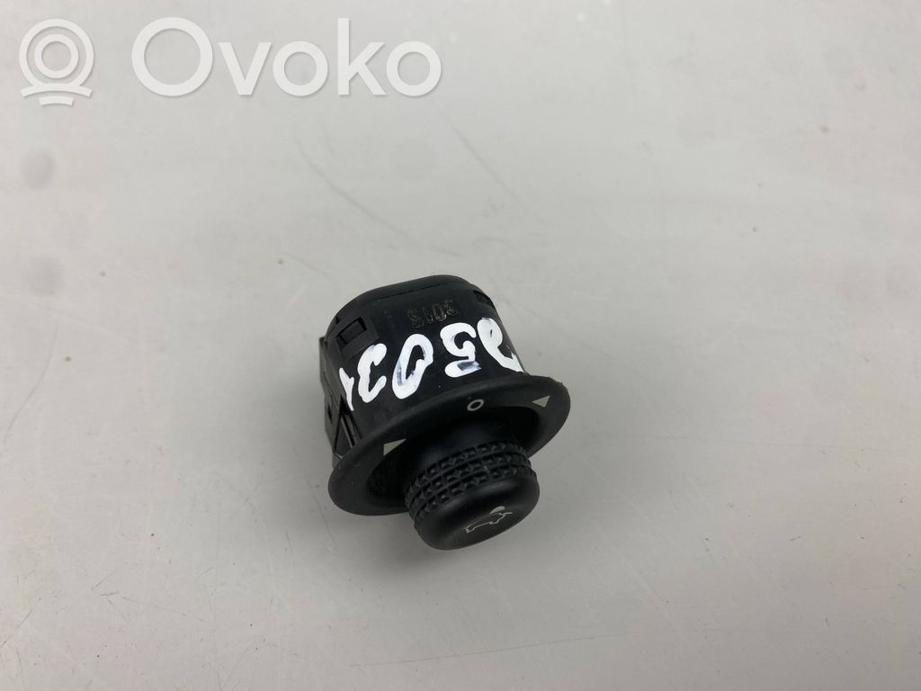 Ford Ecosport Wing mirror switch 